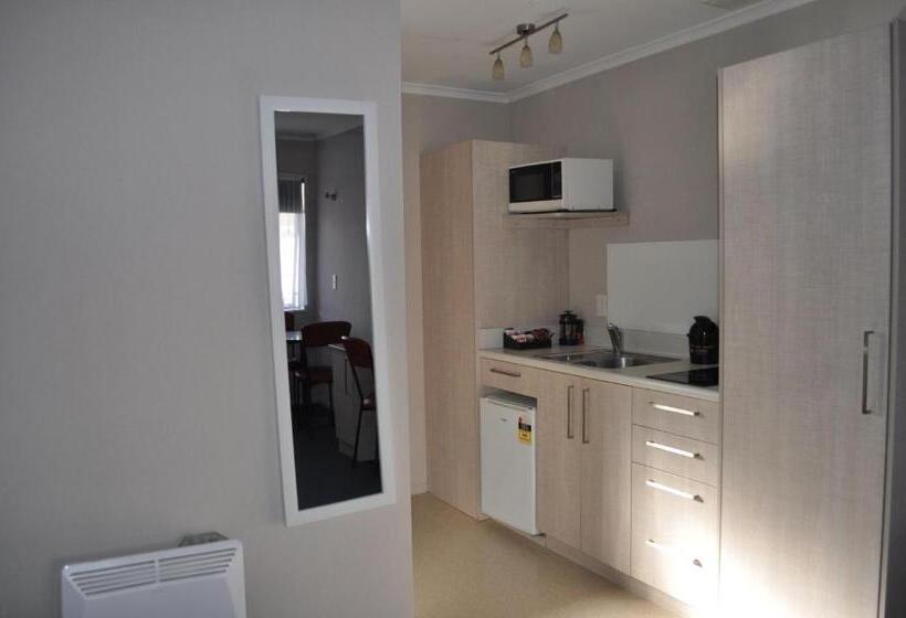 이그제큐티브 스위트, Carramar Motor Inn