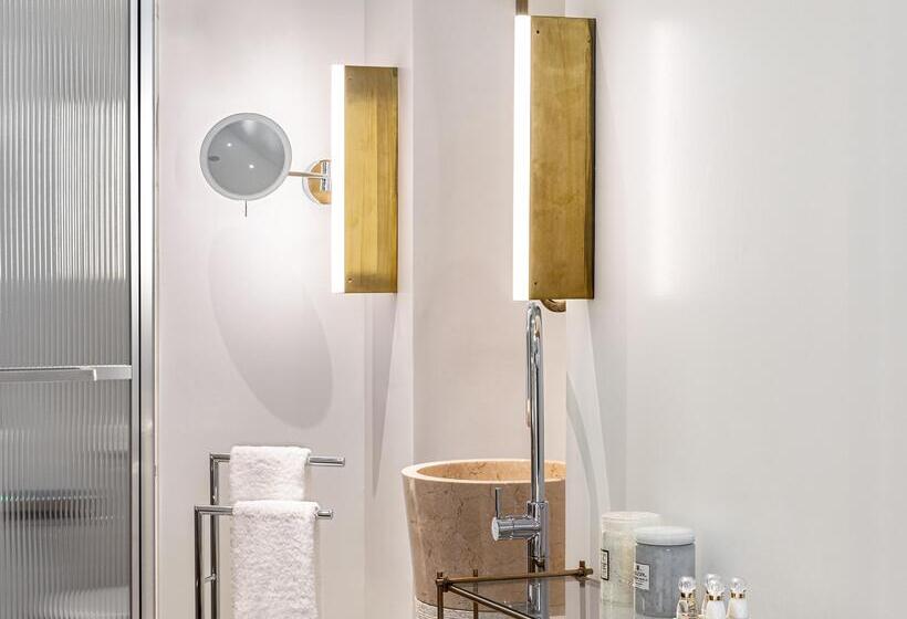 스탠다드 룸, The Dolli At Acropolis, A Hotel To Live