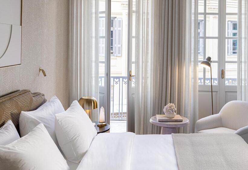 스탠다드 발코니 룸, The Dolli At Acropolis, A Hotel To Live