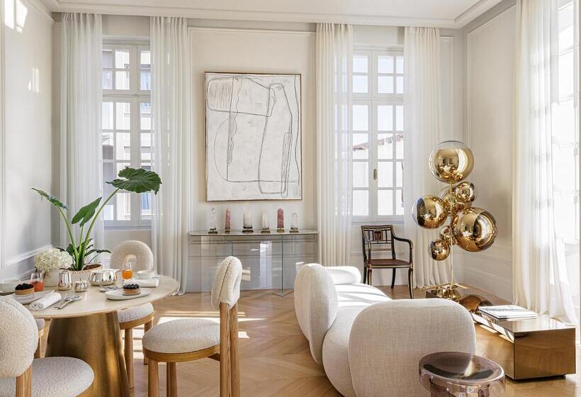 스탠다드 룸, The Dolli At Acropolis, A Hotel To Live