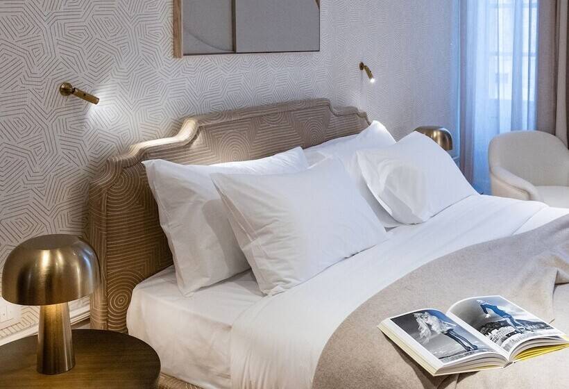 스탠다드 룸, The Dolli At Acropolis, A Hotel To Live