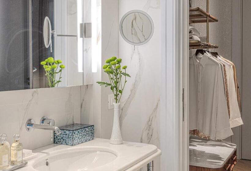 스탠다드 룸, The Dolli At Acropolis, A Hotel To Live