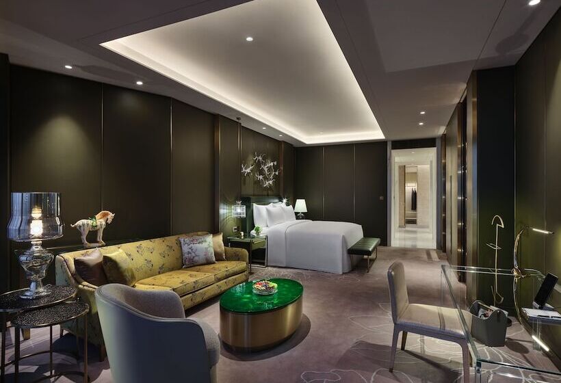 اتاق پرمیوم, J Hotel, Shanghai Tower   Above All Else, Overlooking The Bund