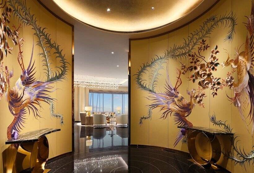 سوییت, J Hotel, Shanghai Tower   Above All Else, Overlooking The Bund