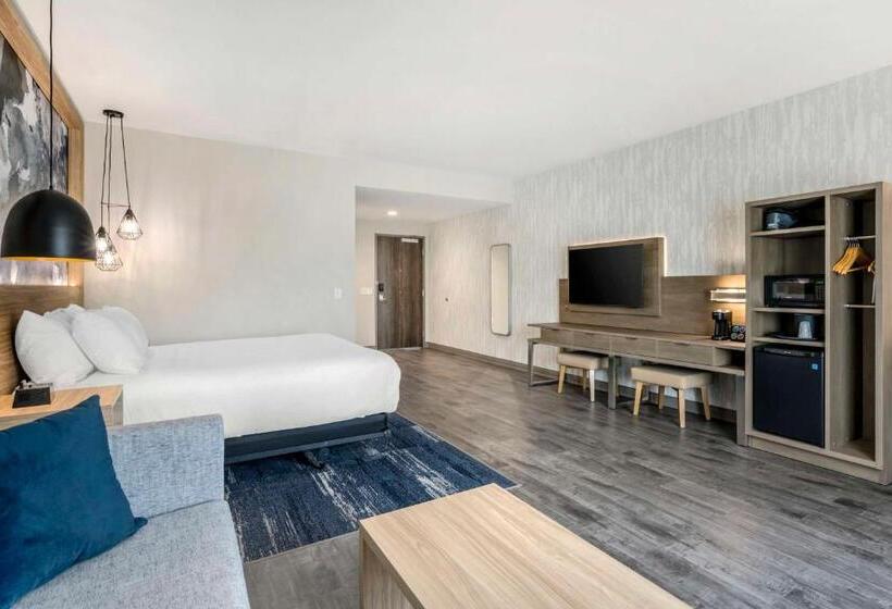 سوئیت برای معلولان, Best Western Plus Winter Haven Inn & Suites