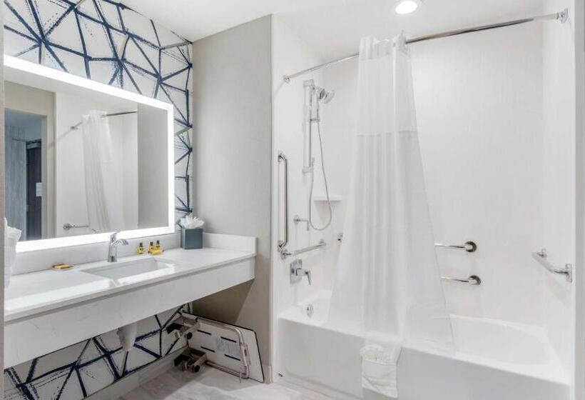 اتاق استاندارد برای معلولان, Best Western Plus Winter Haven Inn & Suites
