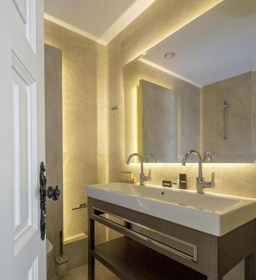 جناح جونيور ديلوكس, 3 Sixty Hotel & Suites
