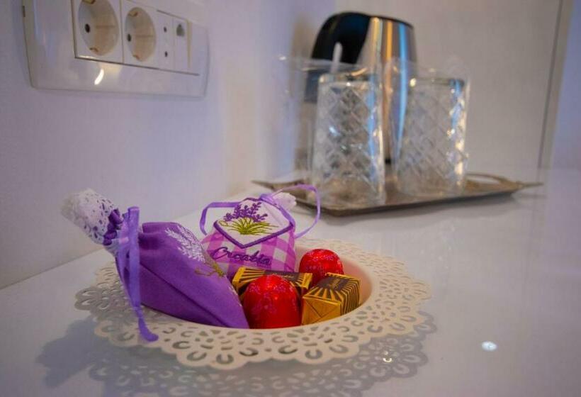 اتاق لوکس, Center Luxury Rooms 3