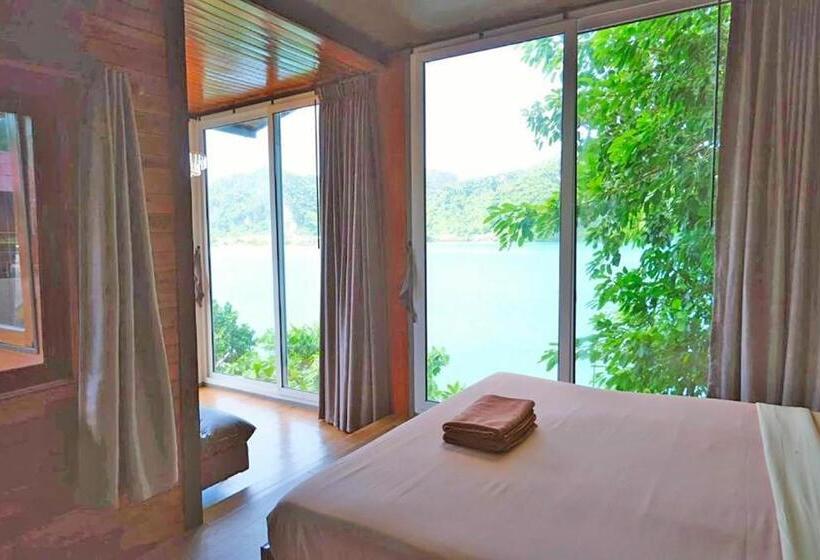 Семейный Номер Вид на Море, The Cobble Beach Hotel  Phi Phi Island