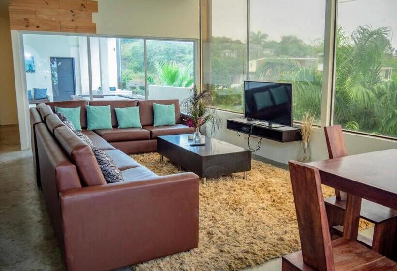 带1个卧室的顶楼公寓, Me Hotel & Villas   Montañita Estates