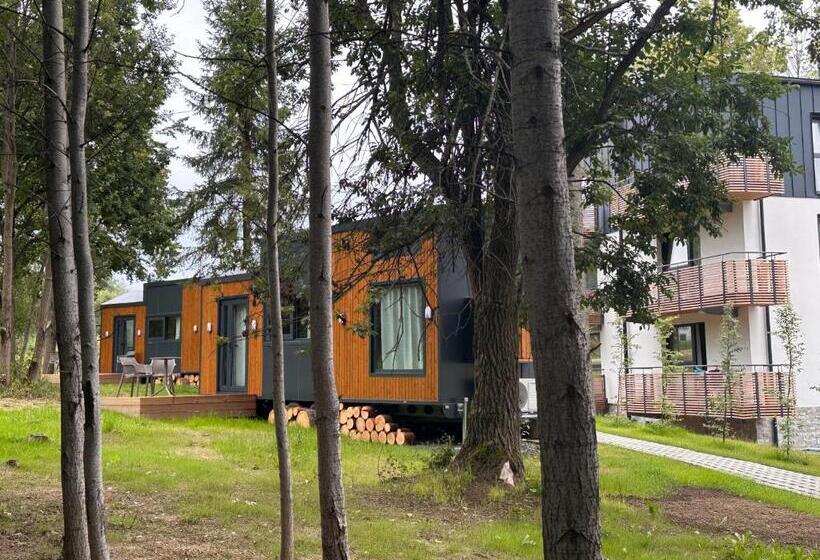 패밀리 방갈로, Arietes Marmont Resort