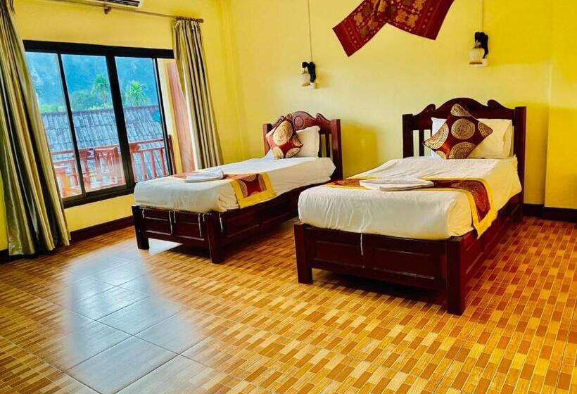 Quarto Deluxe, Vang Vieng Hana River View Hotel & Travel