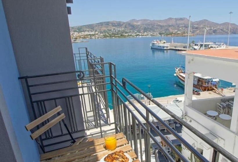 اتاق اساندارد با چشم‌انداز جانبی به دریا, Casa Porto Boutique Hotel - Adults Only
