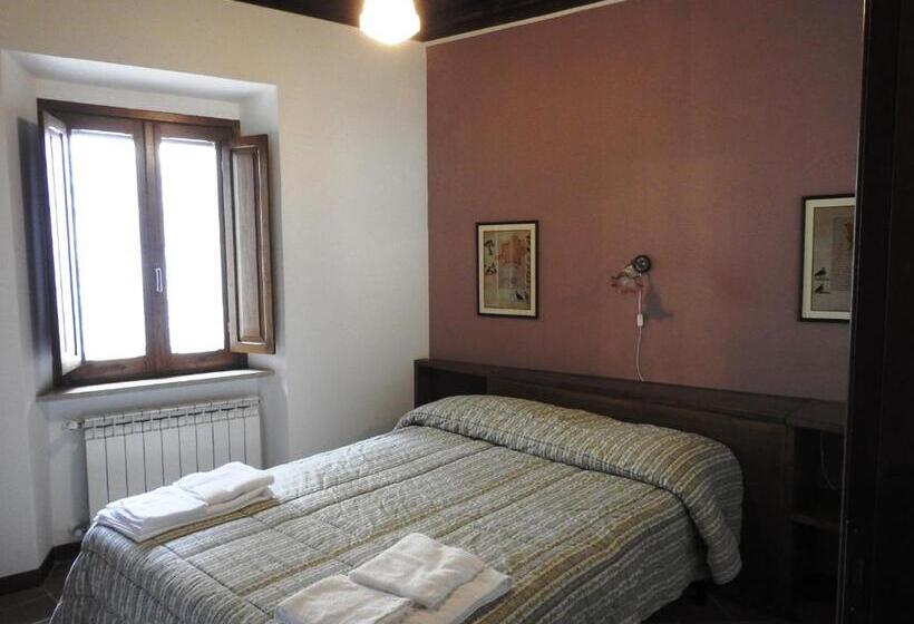 Номер Стандарт, Locanda Il Falco Nero