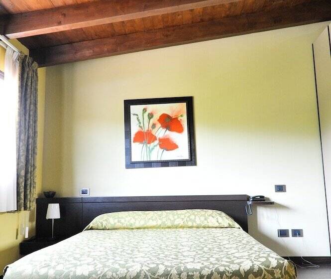 标准间, Monferrato Resort