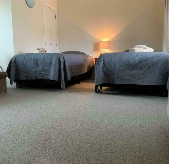 Студия Стандарт, Waiouru Welcome Inn
