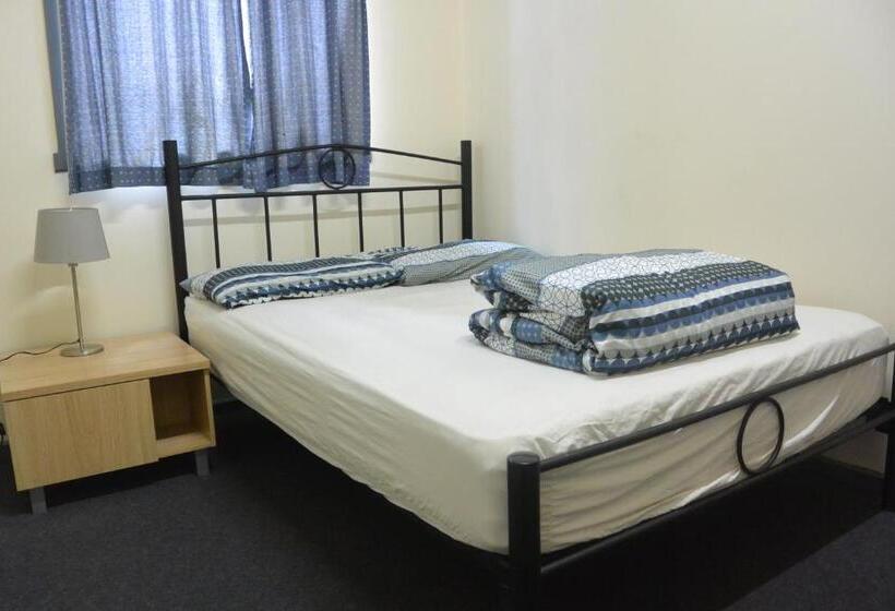 اتاق اکونومی با حمام مشترک, Elizabeth Hostel