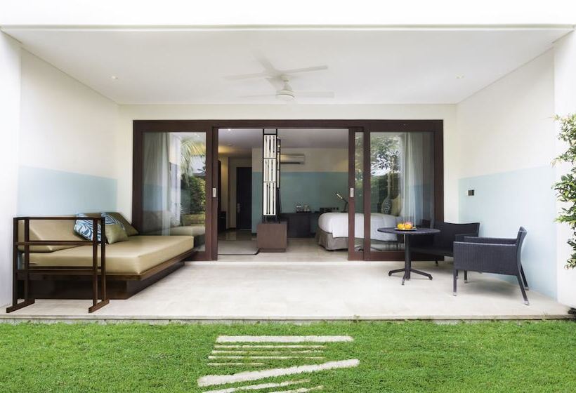 سوییت با چشم‌انداز باغ, Montigo Resorts Seminyak