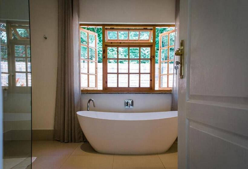 اتاق استاندارد با چشم‌انداز باغ, York Lodge