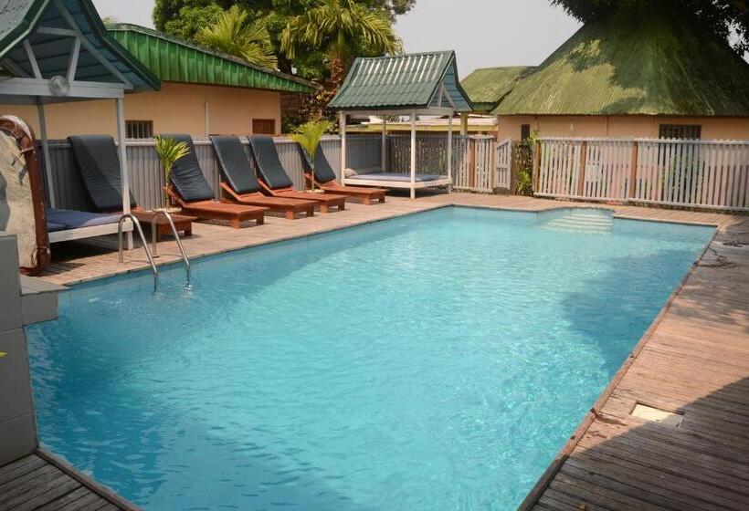 اتاق سوپریور, Hôtel Restaurant Gites Kribi