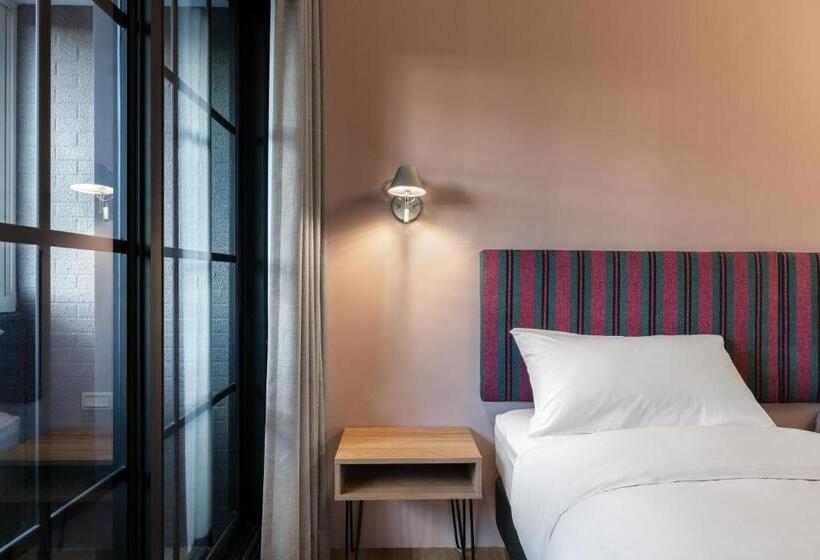 اتاق استاندارد با بالکن, River Inn Kenting