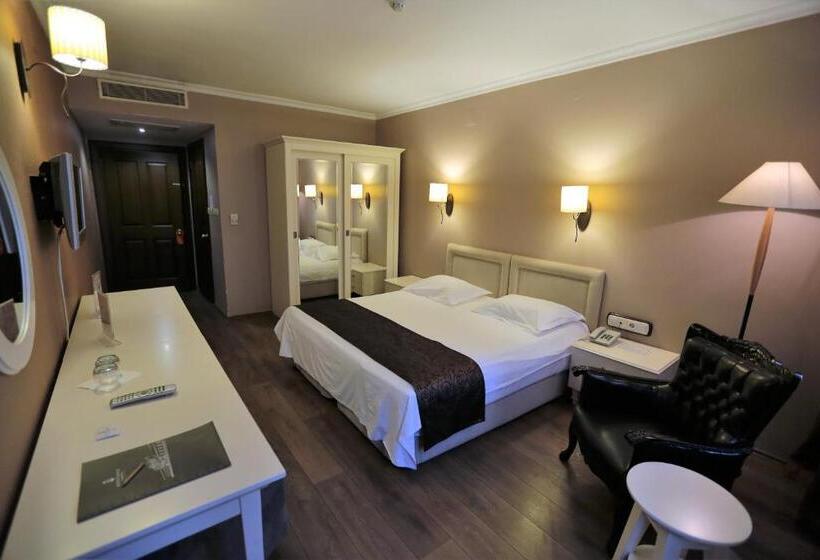 Номер Стандарт, Montania Town Hotel Mudanya