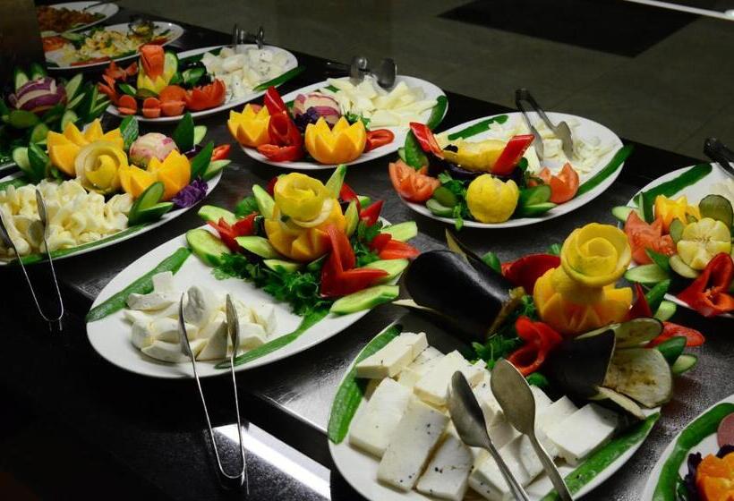 Апартаменты 2 Спальни, Montania Town Hotel Mudanya