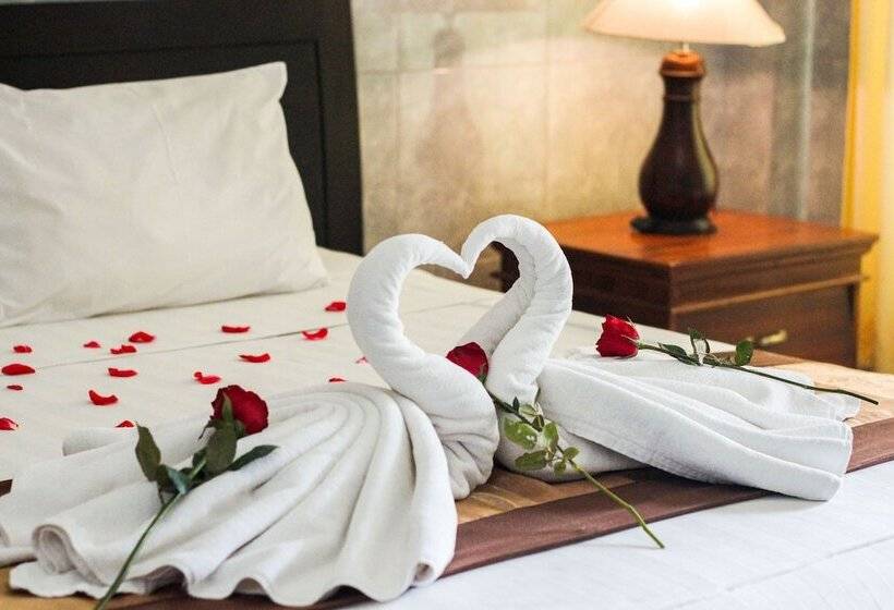 Семейный Номер, Putu Guest House 2