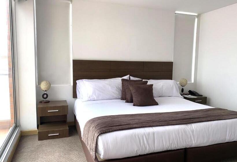 Президентский Люкс, Apartamentos Regency La Feria
