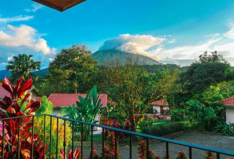 Standard bungalow with view, Miradas Arenal Hotel & Hotsprings