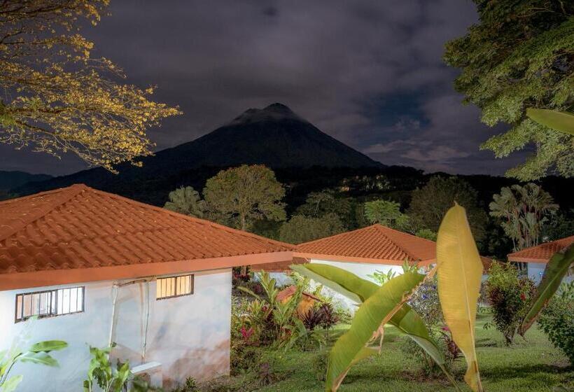 Standard bungalow with view, Miradas Arenal Hotel & Hotsprings