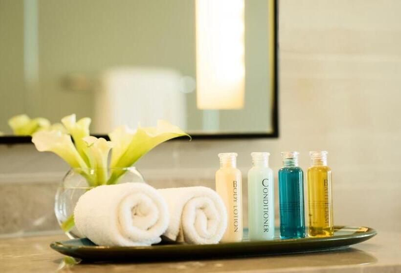Номер Deluxe Вид на Море, Mövenpick Siam Hotel Na Jomtien Pattaya