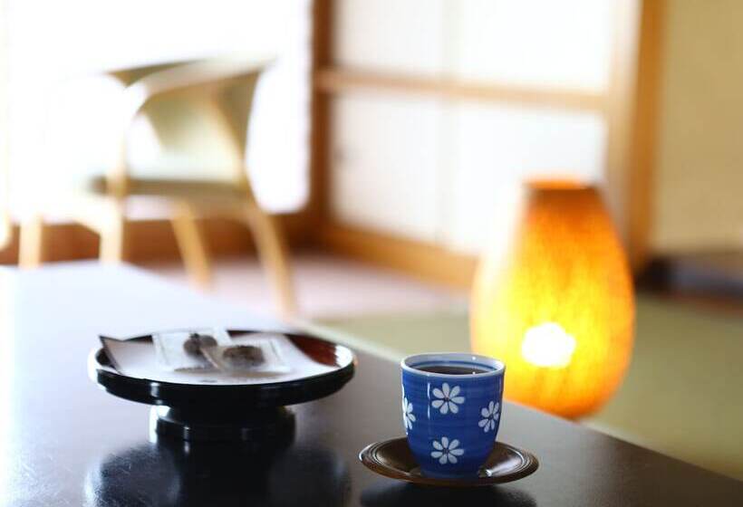 غرفة قياسية, Aburaya Ryokan