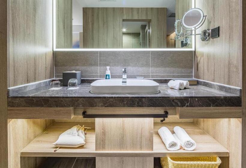 Люкс Superior, Atour Hotel Weihai Stone Island