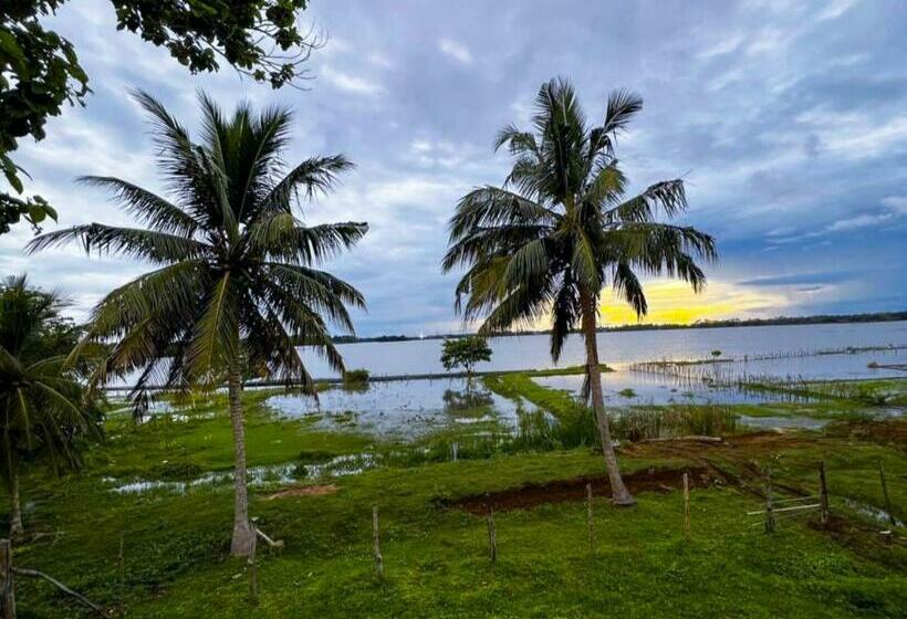 Номер Стандарт Вид на Озеро, Lake View Cottage