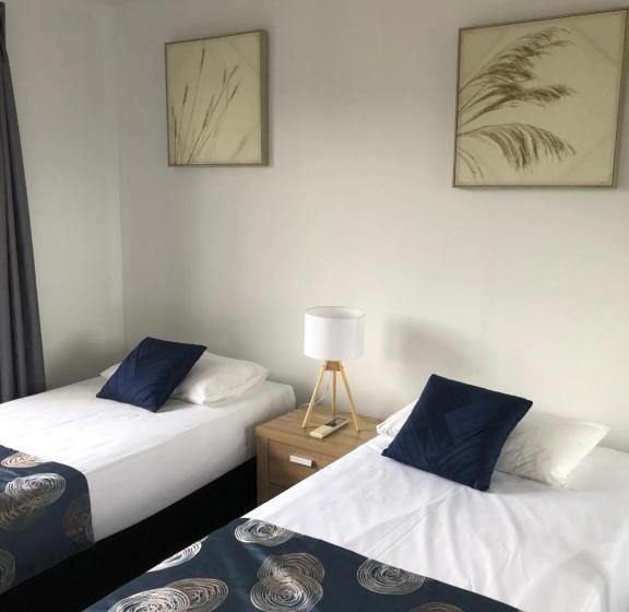 침실 2개 바다 전망 아파트, Coral Towers Holiday Suites