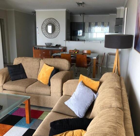 2침실 디럭스 아파트 바다 전망, Coral Towers Holiday Suites