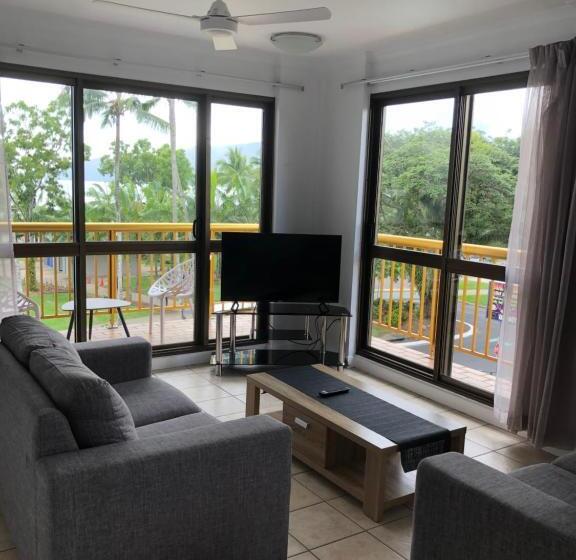 침실 2개 바다 전망 아파트, Coral Towers Holiday Suites