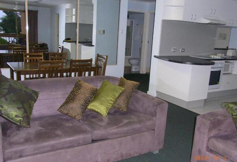 침실 2개 바다 전망 아파트, Coral Towers Holiday Suites