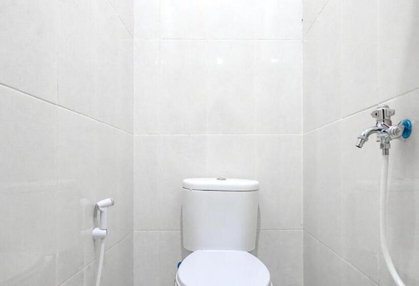 Номер Стандарт Индивидуальный, Koolkost Syariah Near Sunter Mall   Minimum Stay 6 Nights