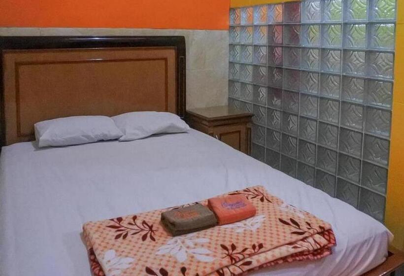 اتاق اکونومی, Homestay Gayatri Sawojajar Near Univ Negeri Malang Kampus 2 Mitra Reddoorz