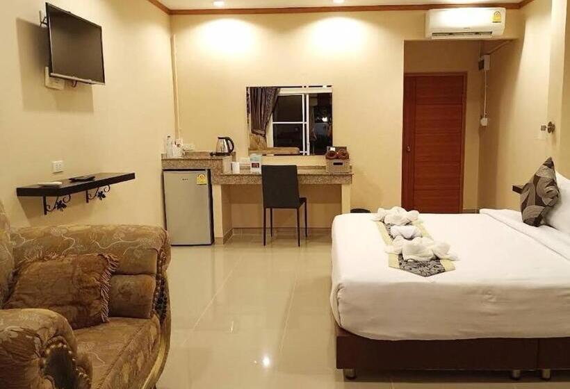 Номер Deluxe с Балконом, 4 Palms Resort