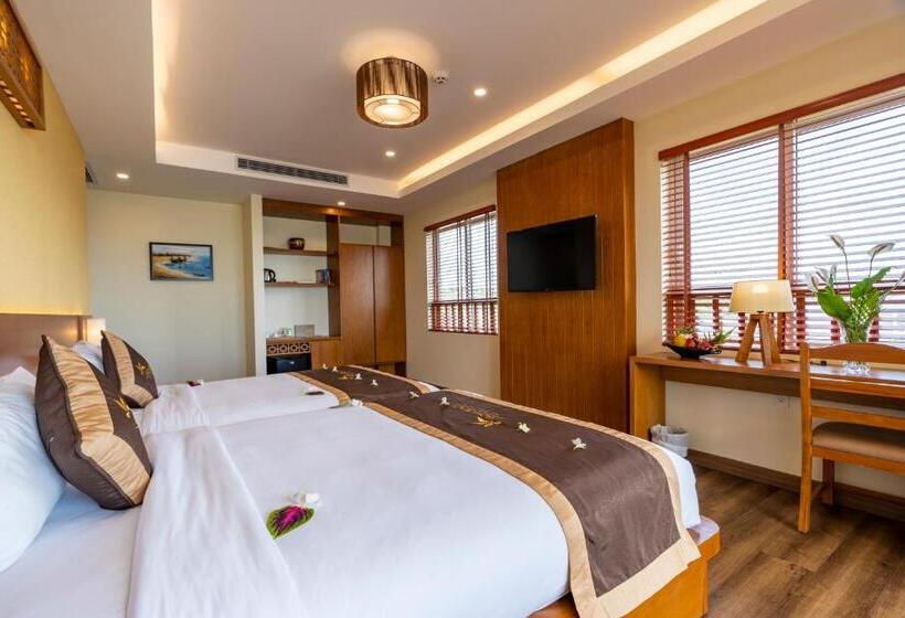 اتاق سوپریور با چشم‌انداز دریا, Aroma Beach Resort And Spa