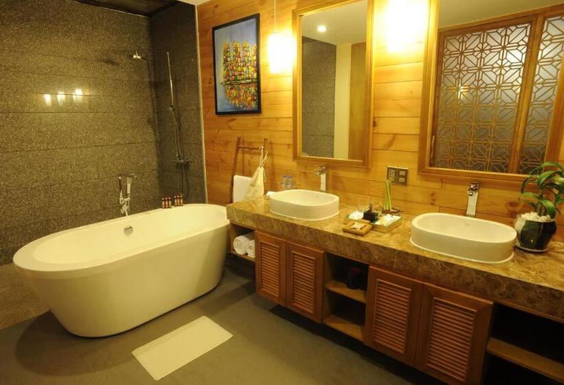 سوئیت با تخت بزرگ, Aroma Beach Resort And Spa