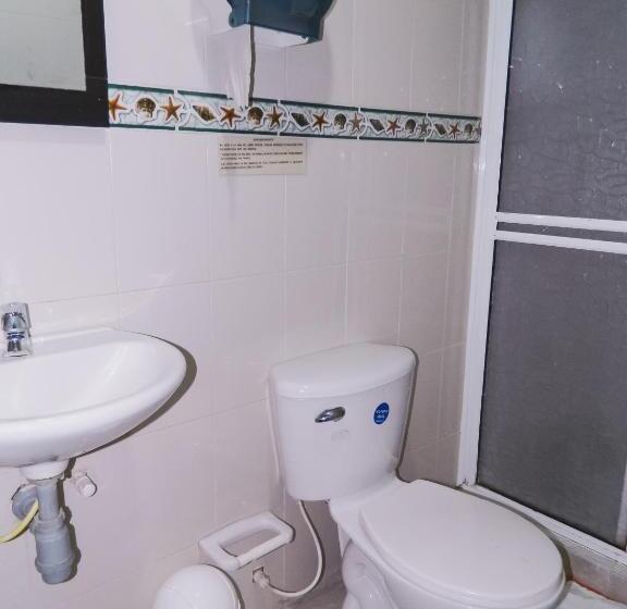 آپارتمان 2 خوابه, Hostel Stingray