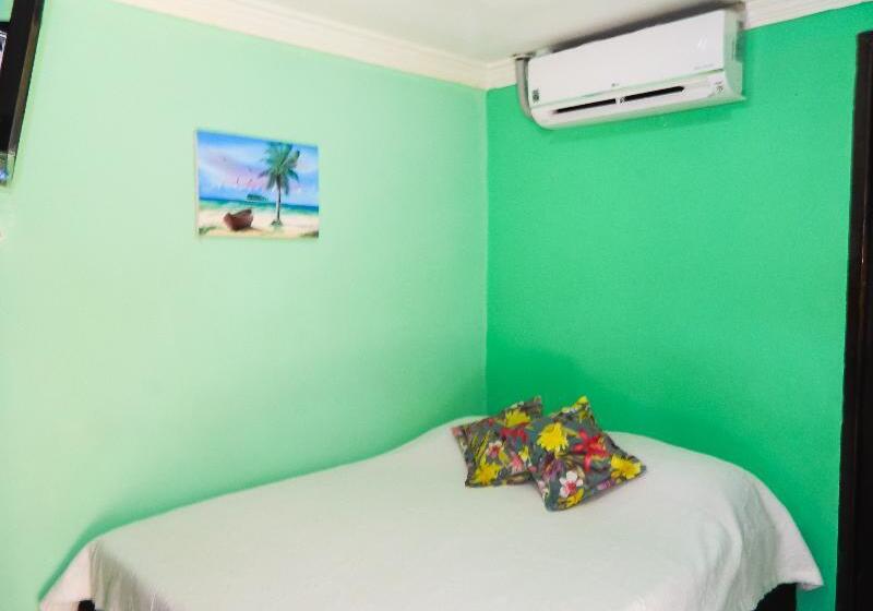 标准间, Hostel Stingray