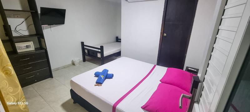 四人标准间, Hostel Stingray