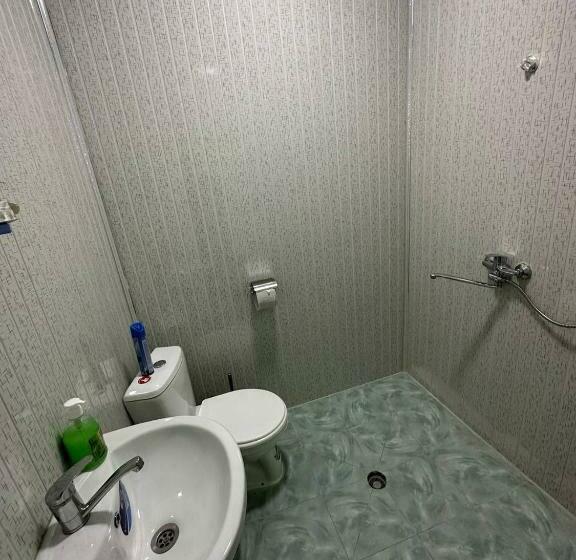 اتاق استاندارد سه نفره, Guest House Lovely Guest