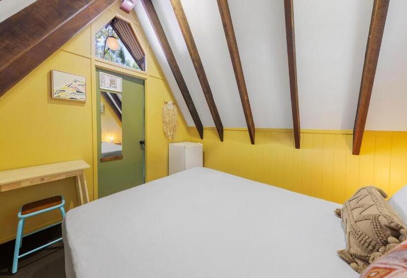 Номер Стандарт Совместная Ванная, Bungalow Bay Koala Village   Hostel