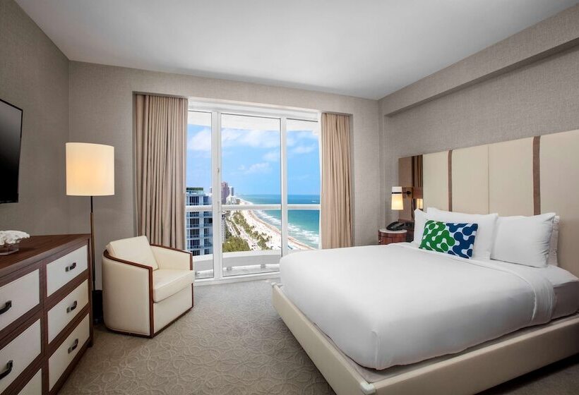 サイドシービュースイート, Conrad Fortlauderdale Beach